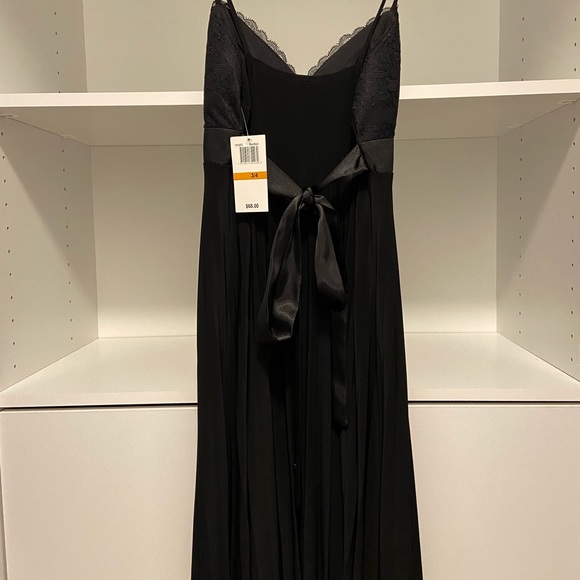 New With Tags Black Bow Dress - Picture 2 of 4